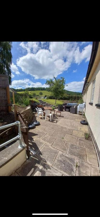 Hotel The Griffin Llyswen Brecon Esterno foto